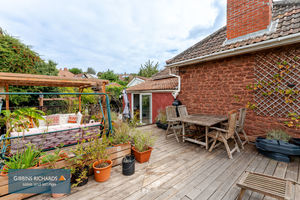 Garden / terrace- click for photo gallery